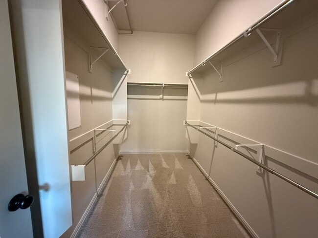 Building Photo - 4510 Meadow Hawk Dr