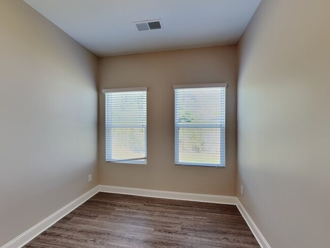 Building Photo - 3645 Massey Ridge Ct