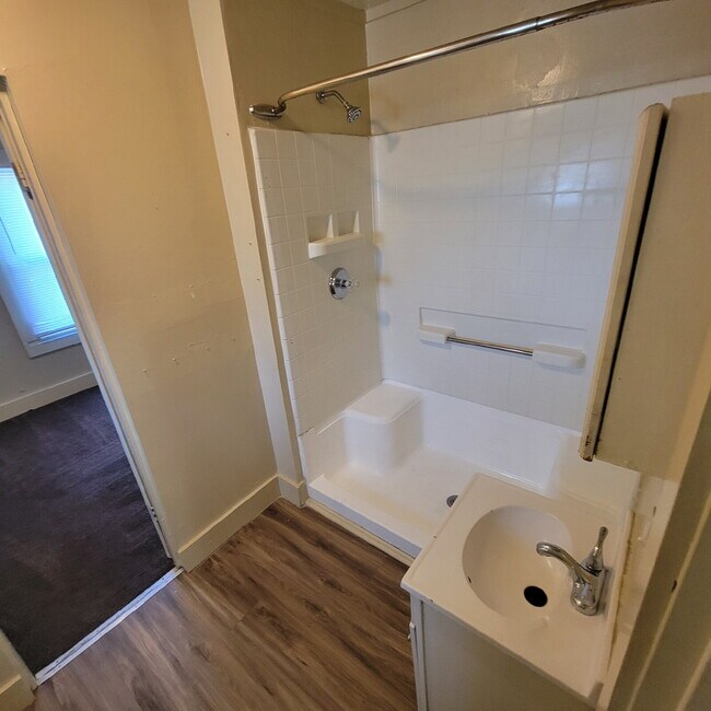 Building Photo - Christian Park 4BR/2BA House w/Garage!
