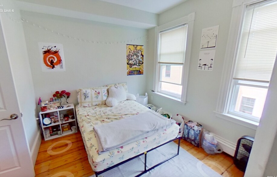 Building Photo - 235 Norfolk St