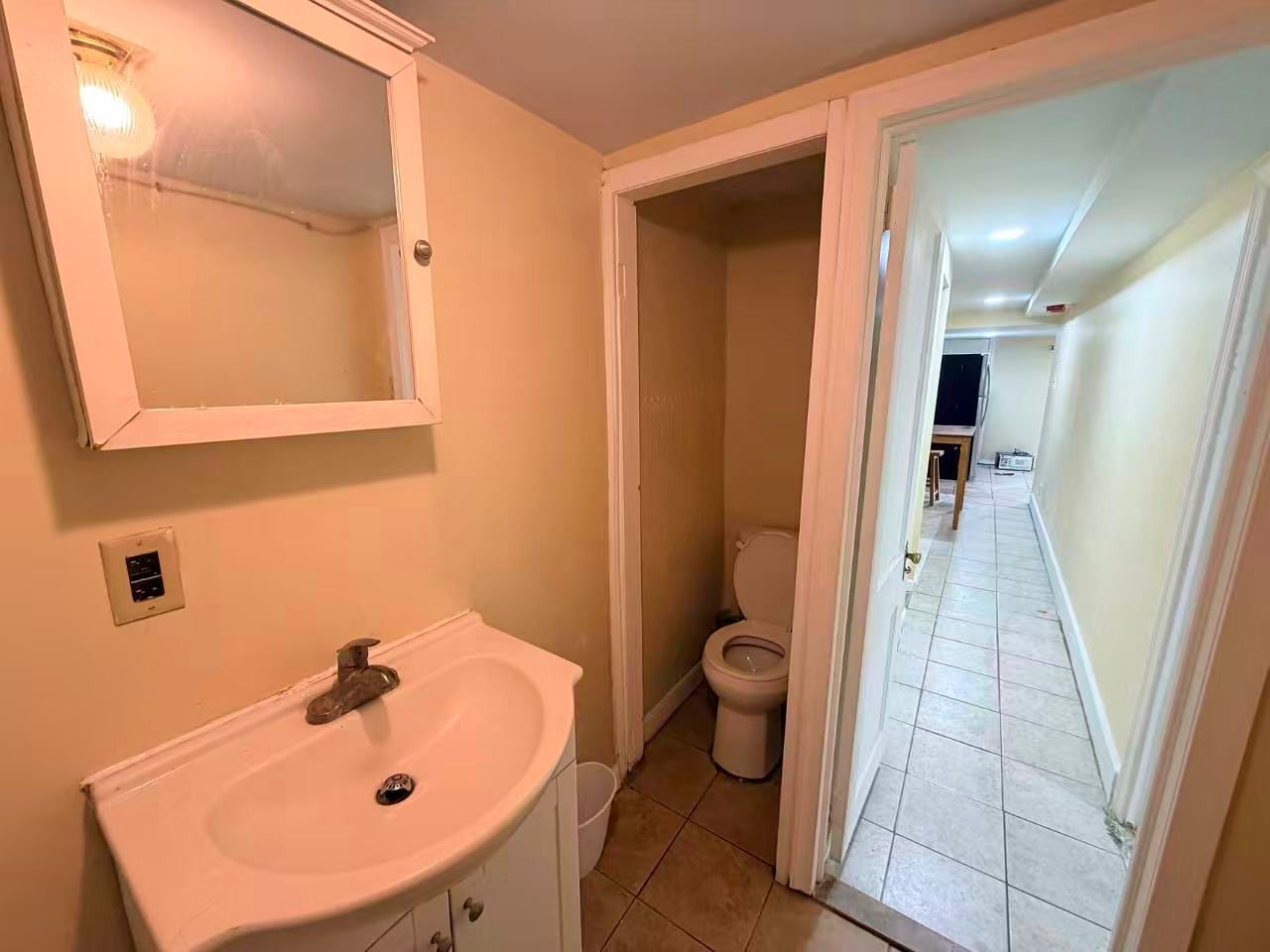 Building Photo - 7247 Charles St