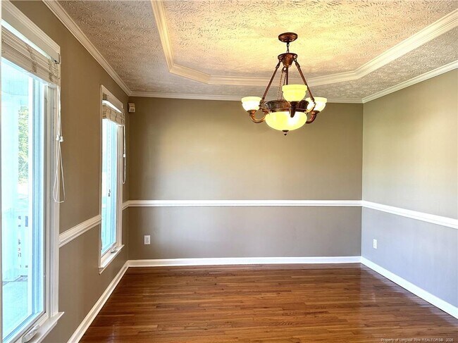 Building Photo - 6521 Ryefield Dr