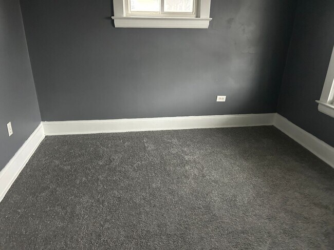 Building Photo - 12523 Forest Ave