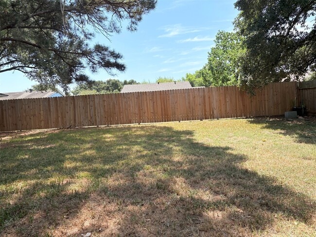 Building Photo - 24411 Beef Canyon Dr