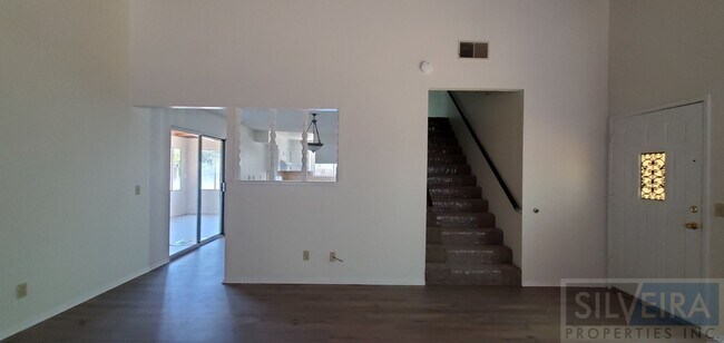 Building Photo - Three Bedroom Home In Orcut/Santa Maria