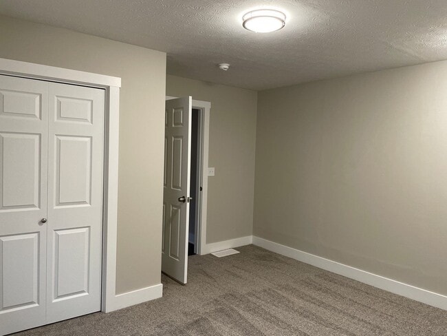 Building Photo - 1878 Sequoia St