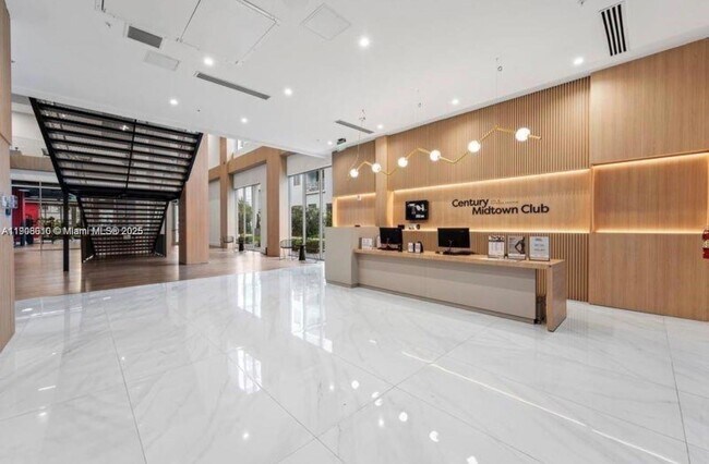 Building Photo - 7875 NW 107th Ave