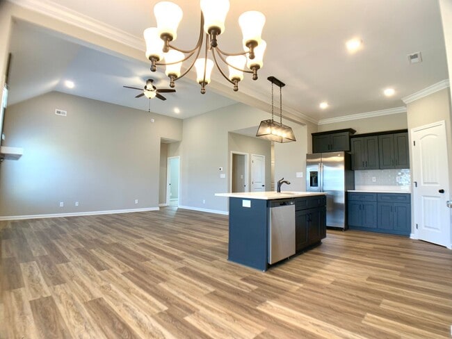 Building Photo - 413 Ayden Ln