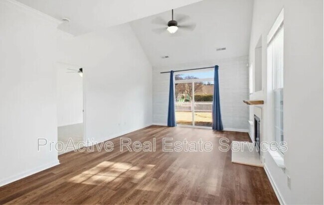 Building Photo - 2021 Livingston St