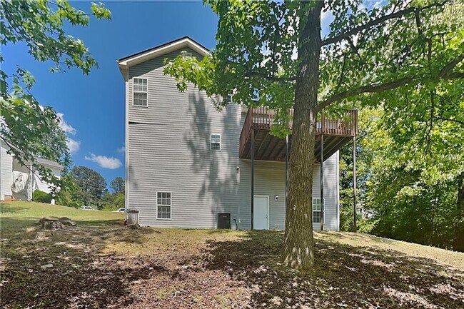 Building Photo - 2701 Winky Bluff