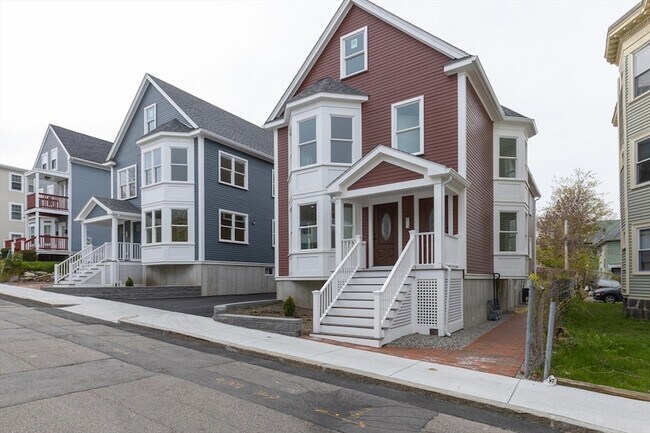 Building Photo - 48 W Tremlett St