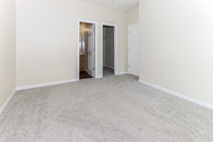 Building Photo - 304 Draba Ln