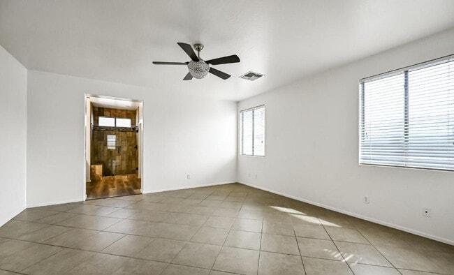 Building Photo - 21429 E Bonanza Way