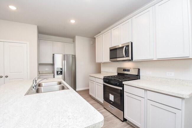 Building Photo - 16493 Moss Ln