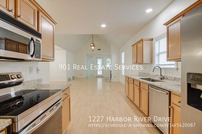 Building Photo - 1227 Harbor River Dr