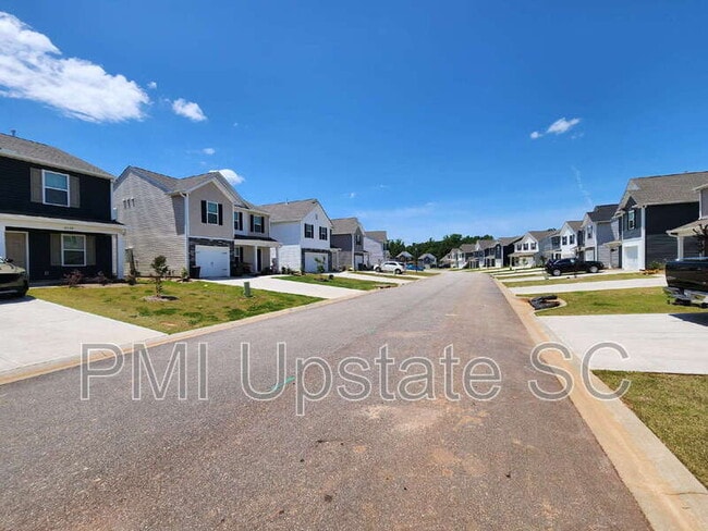 Building Photo - 6043 Willutuck Dr