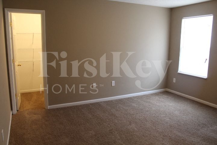 Building Photo - 8810 Scotland Dr