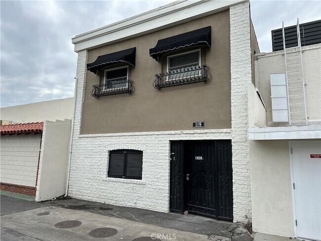 Building Photo - 119 S Glassell St