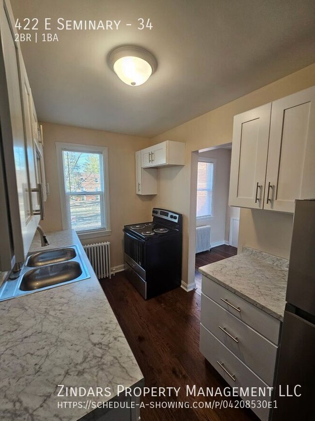 Building Photo - MOVE IN SPECIAL!!! Newly Remodeled 2 Bed 1...