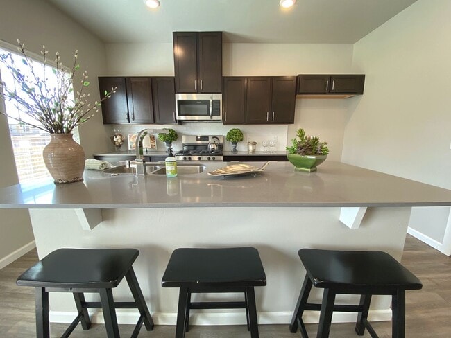 Building Photo - Charming 3 Bed, 2.5 Bath Home in NW OKC!