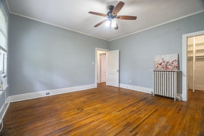 Building Photo - 343 N McLean Blvd