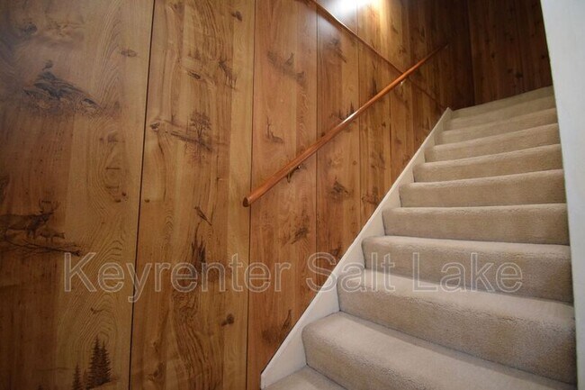 Building Photo - 6054 S 2075 E