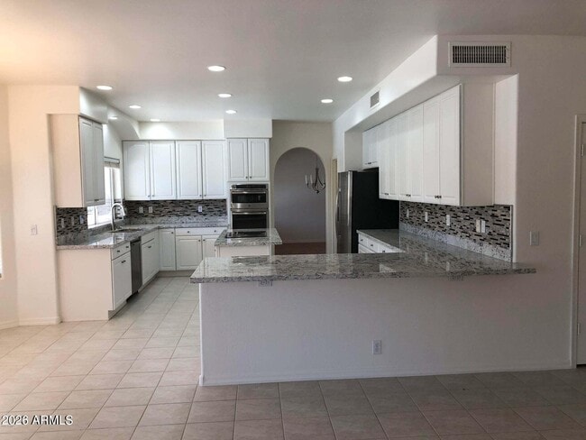 Building Photo - 3169 E Desert Flower Ln