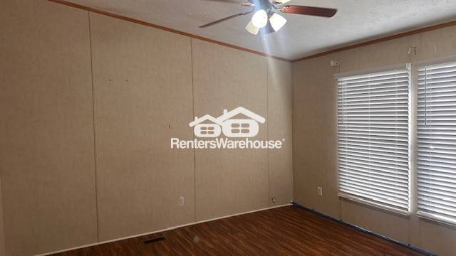 Building Photo - 6425 Mirage Dr