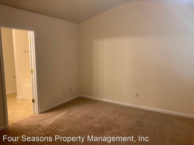 Building Photo - 4070 Glenlea Commons Dr