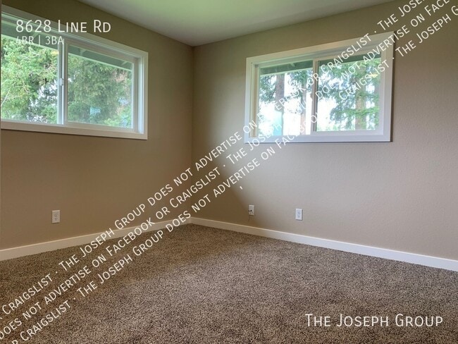 Building Photo - 8628 Line Rd