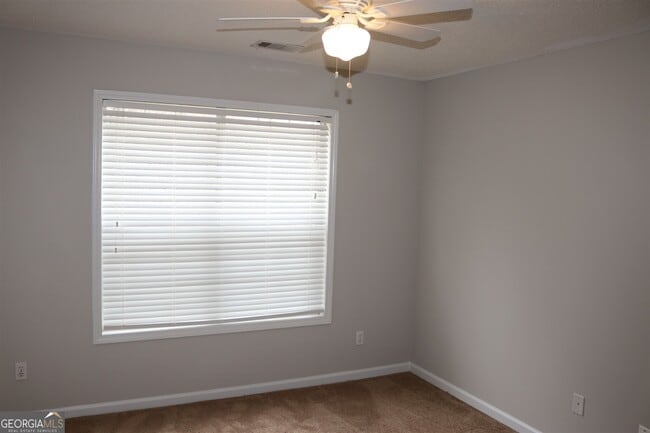 Building Photo - 105 Sheldon Way