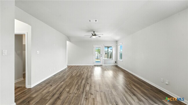 Building Photo - 3154 Charyn Wy