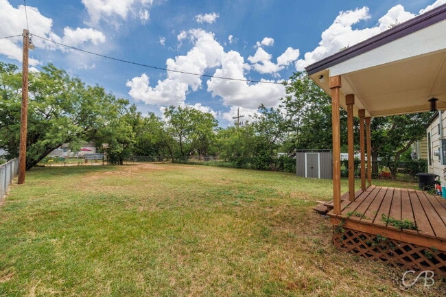 Building Photo - For Lease