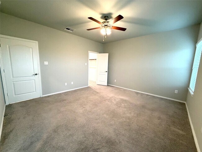 Building Photo - 31755 Wellington Pass