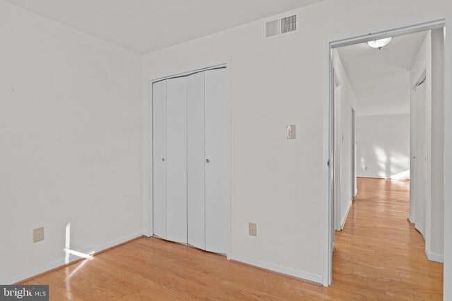 Building Photo - 1931 N Cleveland St