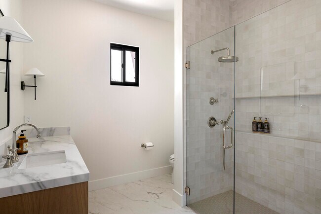 Building Photo - 80805 Vista Bonita Trail