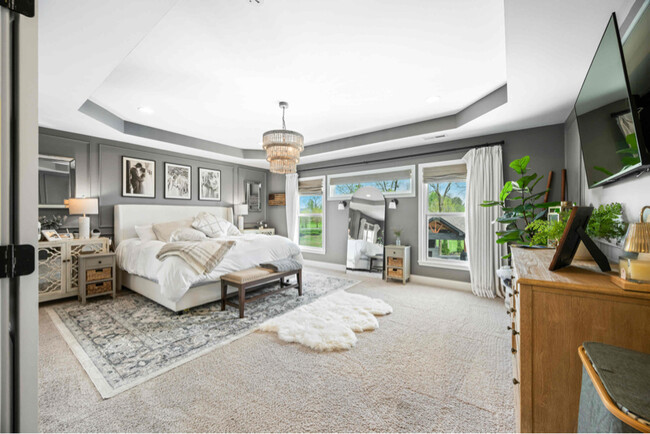 Building Photo - 5990 Hollow Ct