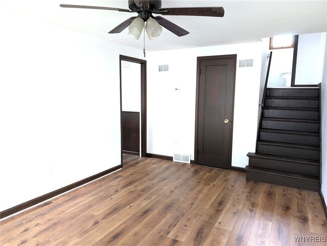 Building Photo - 881 Highland Ave