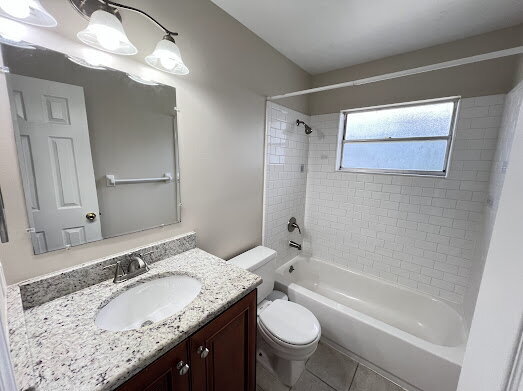 Building Photo - 1016 Arthur Ave