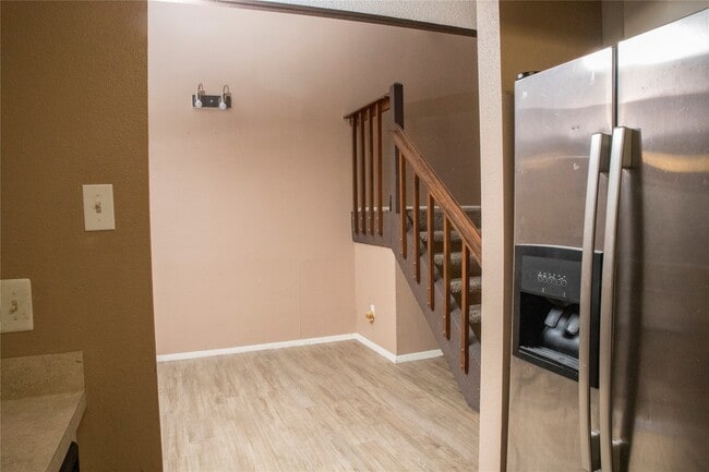 Building Photo - 7075 Greenway Chase St