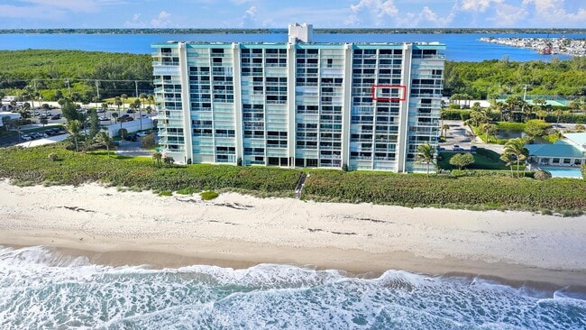 Building Photo - 9940 S Ocean Dr