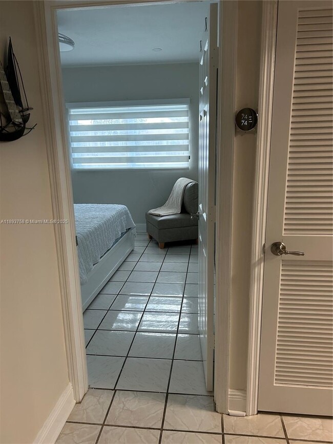 Building Photo - 2200 S Ocean Dr