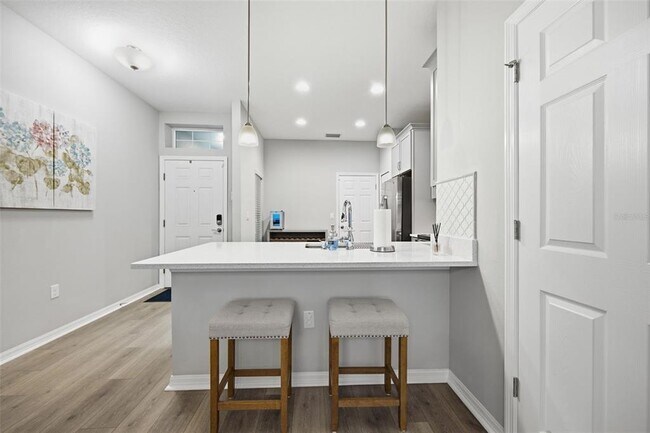 Building Photo - 30138 Southwell Ln