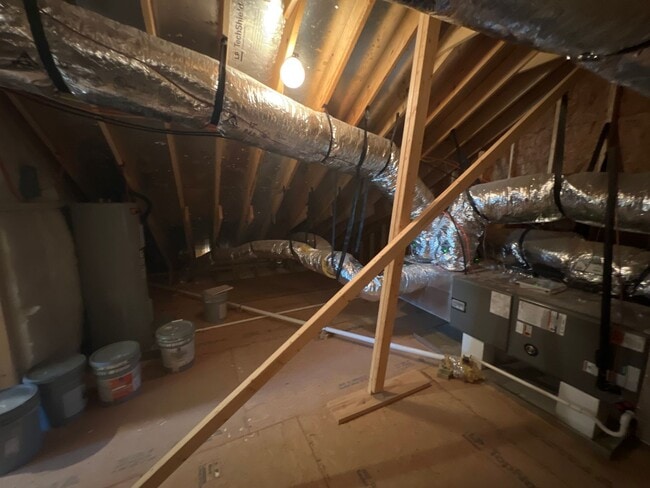 Building Photo - 4 bed, 2.5 bath house in Atoka built in 2022 now offering a move in gift card