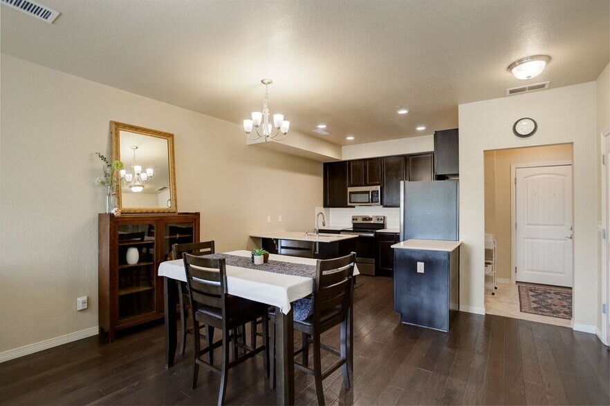 Building Photo - 3051 County Fair Ln