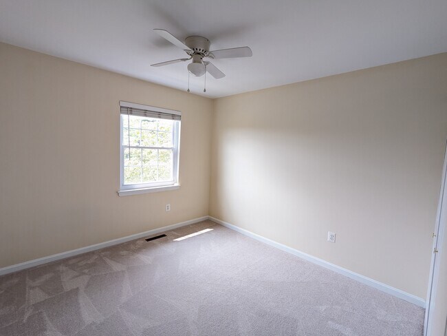 bedroom #3 - 2nd floor - 3574 Lowlen Ct