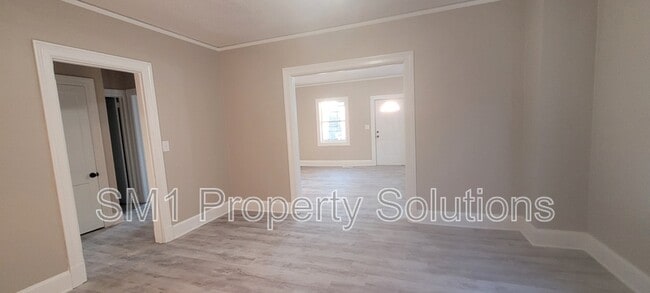 Building Photo - 514 N Hamilton St