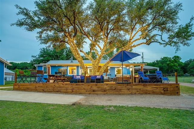 Building Photo - 520 Deer Trail