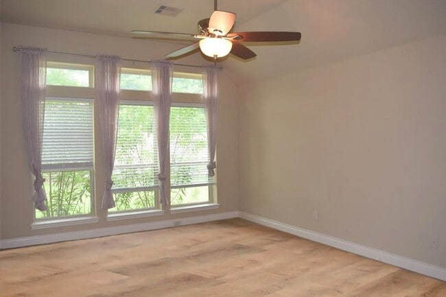 Building Photo - 5311 Wolfpen Ridge Ln