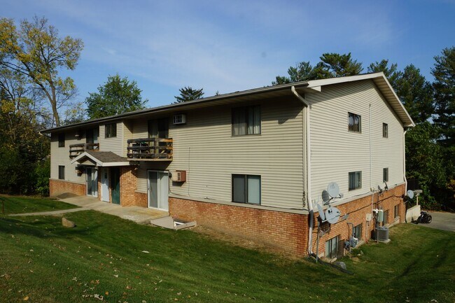 Building Photo - Affordable two bedroom apartment in Stough...